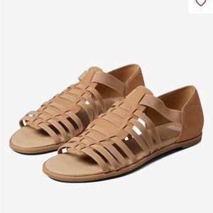 Eileen Fisher Rato sandals honey tan  Shoes Tumbled Nubuck leather straps 11